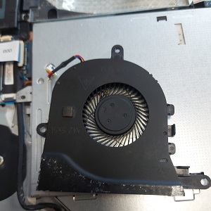 Serwis komputerów - wymiana wentylatora