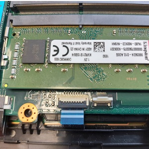 Złącze touchpad w laptopie