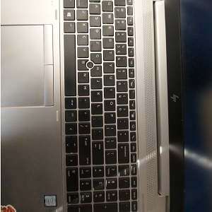 Wymiana klawiatury w laptopie